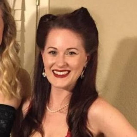 Meet your Posher, Melissa - Picture 1 of 1